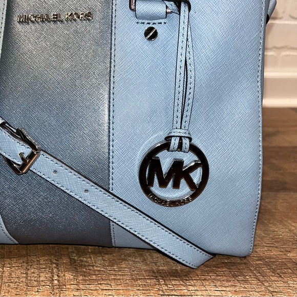 Michael Kors Sutton Powder Blue Satchel - Picture 5 of 16